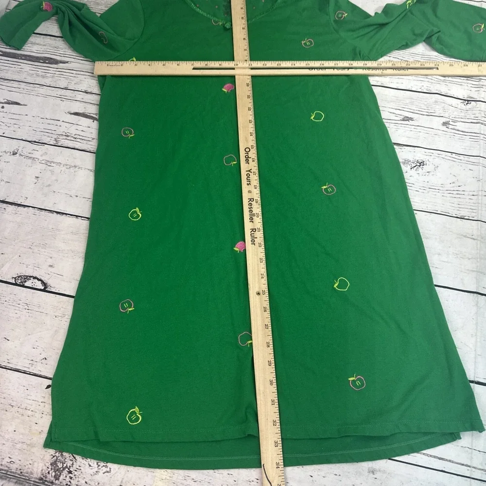 Unbranded Green Embroidered Apple Sleepshirt Nightgown V-Neck Long Sleeve Small